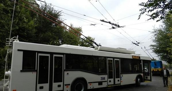 В Днепропетровске запустили новые троллейбусы