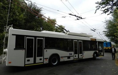В Днепропетровске запустили новые троллейбусы