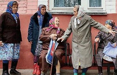 В Кривом Роге соседи вызвали милицию, чтоб разнять двух дерущихся бабушек