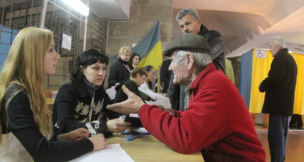 В Запорожье к полудню проголосовали 20% избирателей