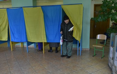 В Киеве жена закрыла мужа в квартире, чтоб не пустить на выборы