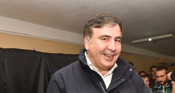Саакашвили удивил обложкой своего паспорта