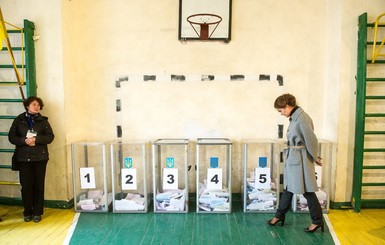 Марию Гайдар выставили с избирательного участка в Одессе