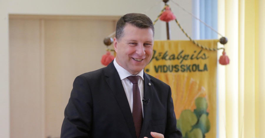 Украину посетит президент Латвии