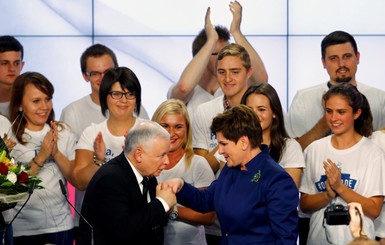 Официально: на выборах в Польше победили консерваторы