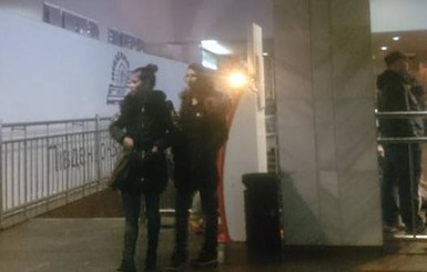 В Киеве на вокзале орудуют воровки-щипачки