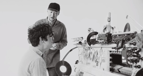 Бумбокс и Pianoбой записали кавер на легендарную песню Джона Леннона 