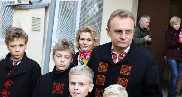 Андрей Садовый: 