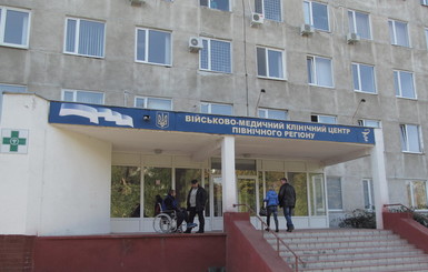В Харьковский военный госпиталь привезли раненых из Сватово