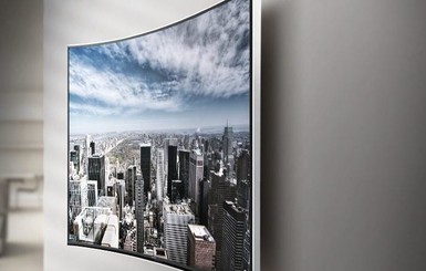 Реклама. Телевизор Samsung UE40JU6690UXUA представляет качество Ultra HD на компактном изогнутом экране
