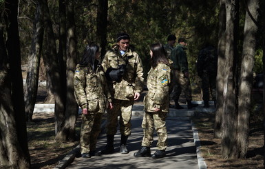 Волонтеры: в Донбассе идет война диверсионно-разведывательных групп