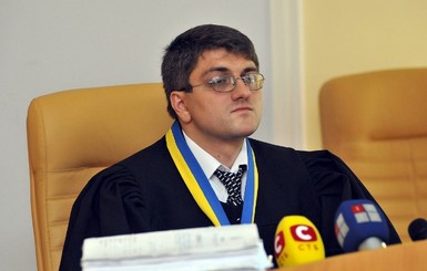 Судью Киреева, который приговорил Тимошенко и находится в розыске, собираются уволить с должности