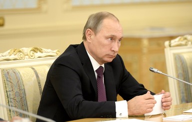 Путин поручил приостановить авиарейсы в Египет