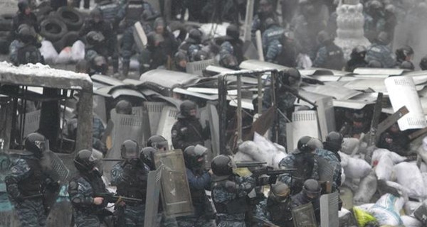 В сети появилось предполагаемое видео расстрелов на Майдане