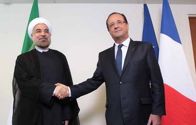 Олланд отказался ужинать с президентом Ирана без алкоголя
