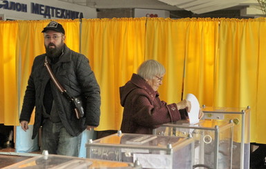 На выборах в Днепропетровске опасаются провокаций против Вилкула