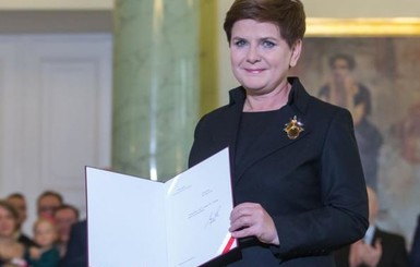 Новая премьер Польши Беата Шидло: Спасибо всем женщинам!