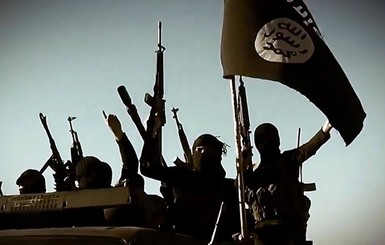 Франция ответила на ультиматум террористов авиаударами по Ракке
