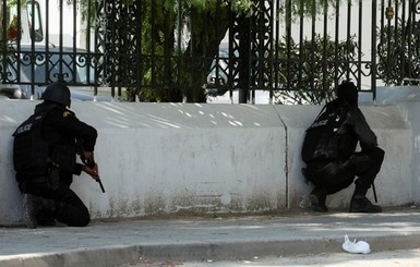 В Тунисе задержали 17 террористов, которые планировали расстрелы в отелях 