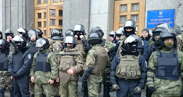 Харьковские активисты хотят арестовать Кернеса