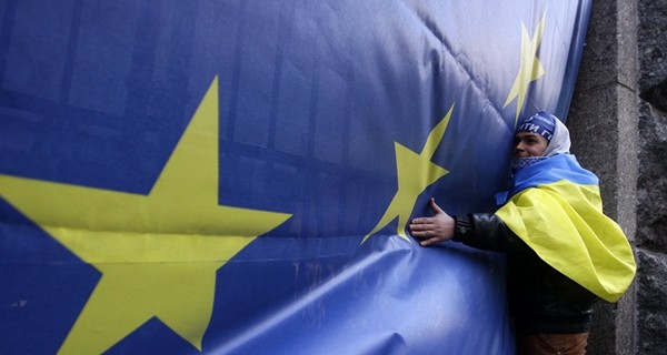 Вторая годовщина Евромайдана: мы стали роднее для ЕС, но не ближе