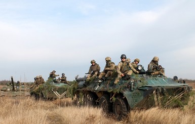 Украинских военных лишили права открывать ответный огонь в зоне АТО