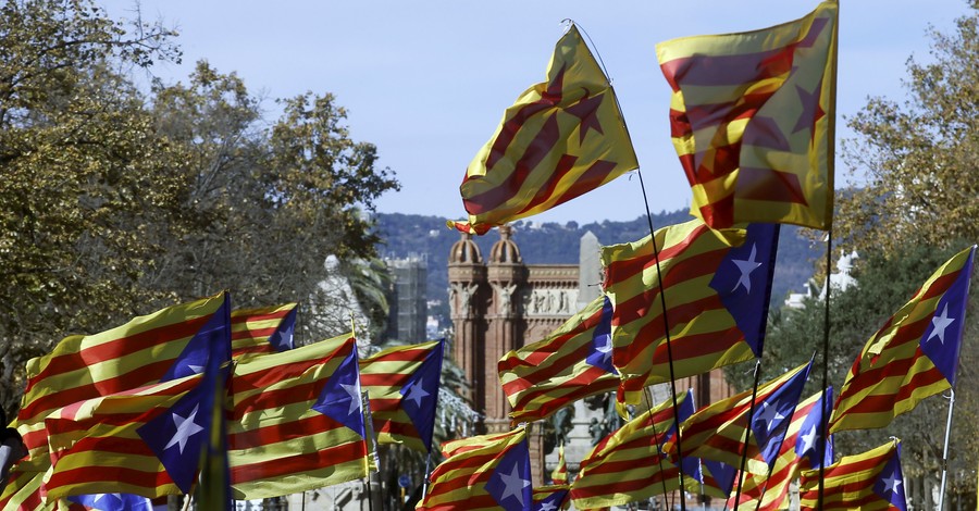 Конституционный суд Испании запретил Каталонии отделяться
