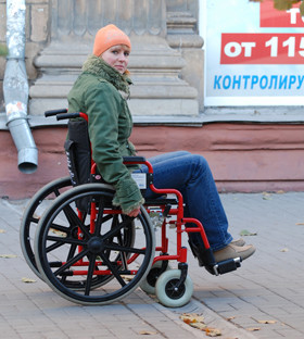 Один  день в инвалидной коляске в Запорожье 