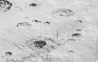 НАСА показали снимки Плутона в высоком разрешении