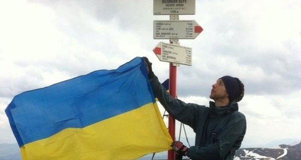 На Эльбрусе продолжаются поиски пропавшего украинского астронома