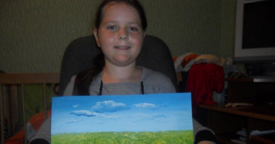 10-летняя ровенчанка рисует картины, чтобы спасти сестру и отца