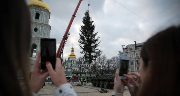 Кто споет на открытии главной елки страны в Киеве