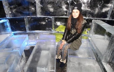 В Киеве появился ледяной бар со стопками изо льда