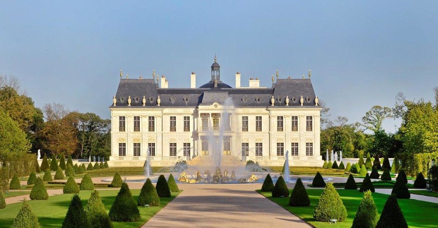Во Франции за рекордный 301 миллион долларов куплен самый дорогой в мире особняк