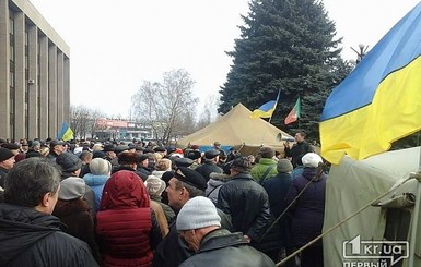 В Кривом Роге очередное Вече, участники собираются ехать в Киев
