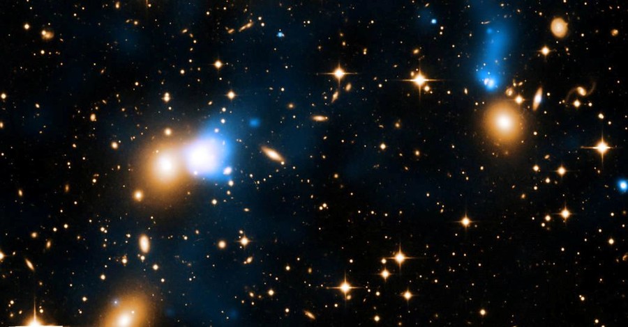 В космосе обнаружили необычную галактику с огромным 