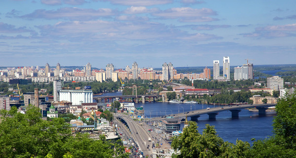 Киев занял первое место в Украине по экономическому росту 