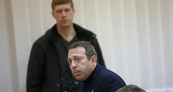 Адвокат: Корбана на вертолете хотят доставить в Чернигов