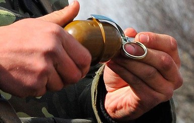 В Сумской области на гранате подорвался боец АТО