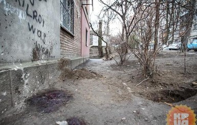 Жители дома в Киеве, где подорвали мужчину: 