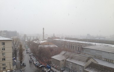 В Киеве под Новый год выпал снег