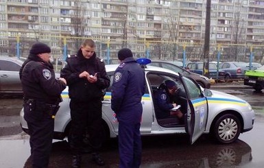 На Оболони в Киеве устроили стрельбу, трое получили ранения