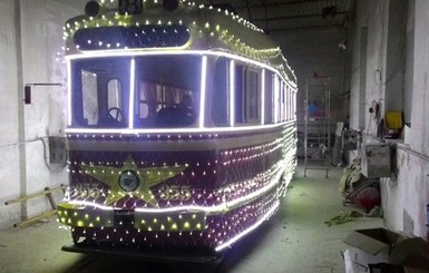 В Одессе появился сказочный трамвайчик со сладкими сюрпризами