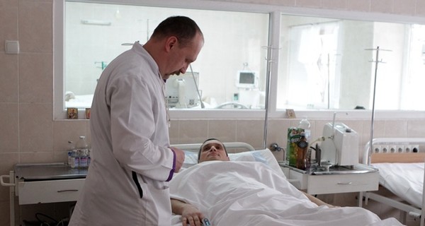 В Днепропетровск с травмами головы и переломами привезли бойцов АТО