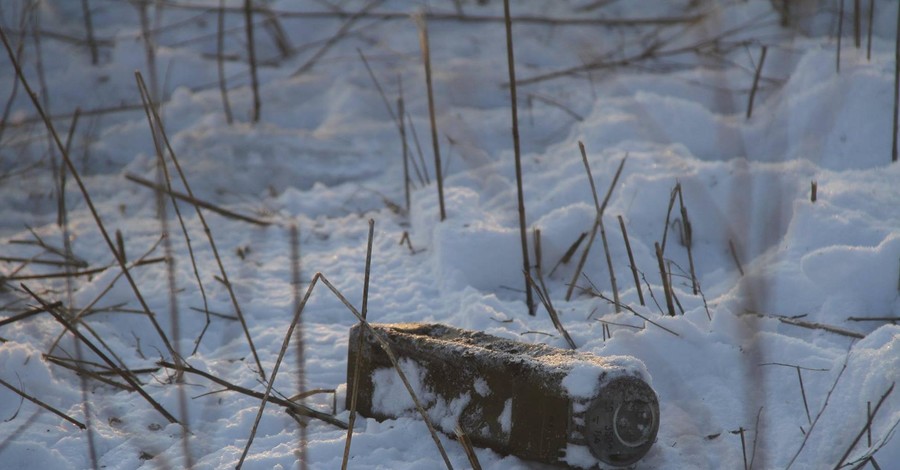 На Рождество украинских военных обстреляли из танка и гранатометов