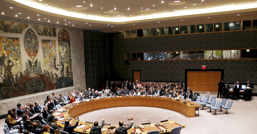 Украина хочет пригласить в Донбасс представителей Совбеза ООН