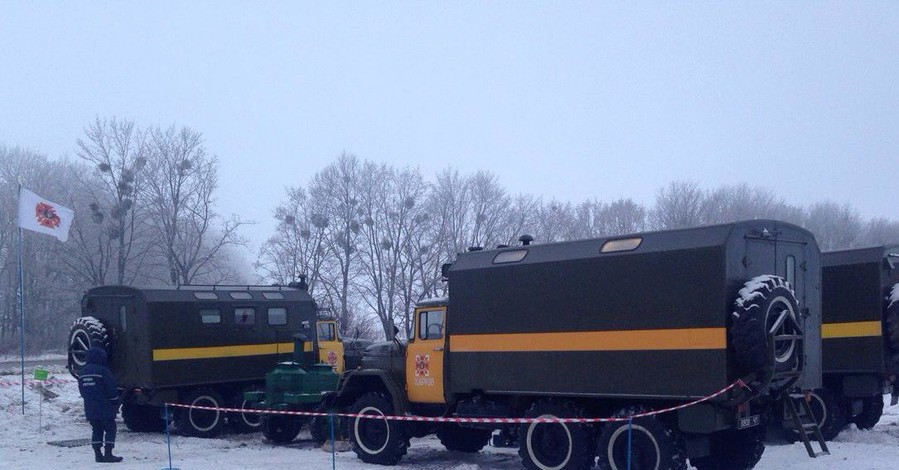 Из-за сломавшегося двигателя под Харьковом чуть не замерзла семья