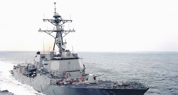 Власти Ирана допрашивают 10 американских моряков