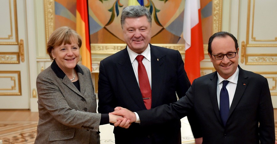 Порошенко, Меркель и Олланд обсудили выборы в Донбассе