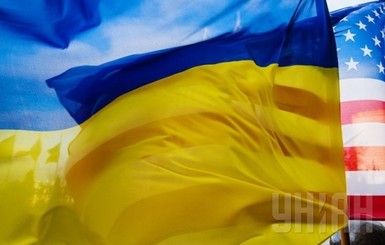 США передали Украине медоборудование и средства связи на 23 миллиона долларов